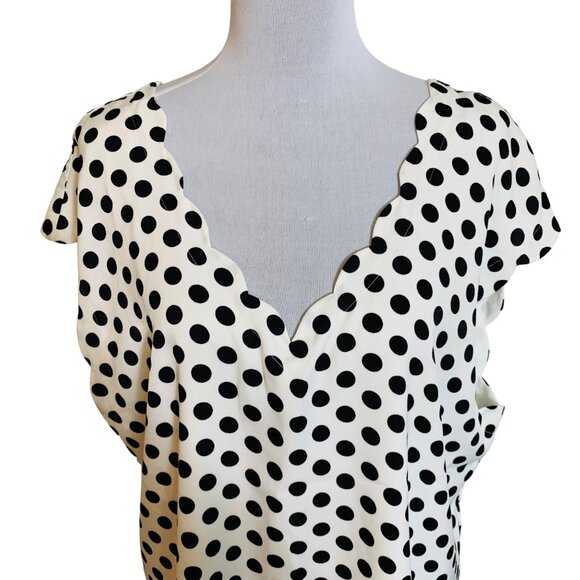 Express Womens Polka Dot Scalloped V Neck Blouse Size XL V Back Cap Sleeve Top - Picture 3 of 13